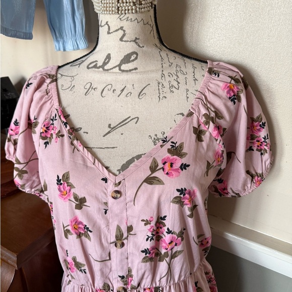 Pink Ruched Smocked Midi Sundress NWT - Picture 3 of 9